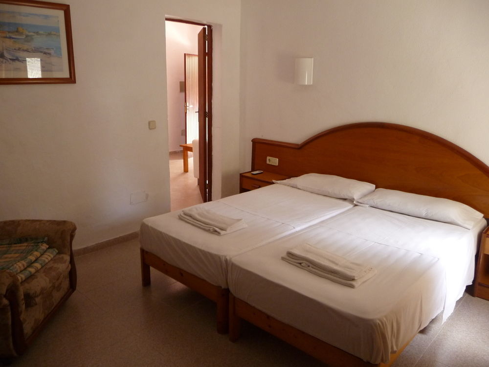 Apartamentos Osa Menor Cala D´Or Eksteriør billede